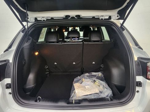 New 2026 Jeep Compass Latitude image 35