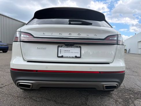 Used 2022 Lincoln Nautilus AWD image 8