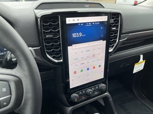 New 2025 Ford Ranger Lariat w/ Black Appearance Package image 11