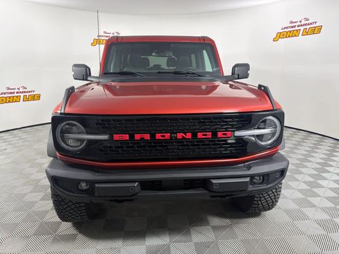 Used 2022 Ford Bronco Wildtrak image 9