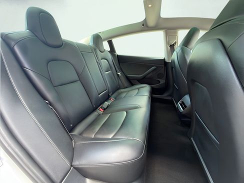 Used 2023 Tesla Model 3 Standard Range RWD image 30