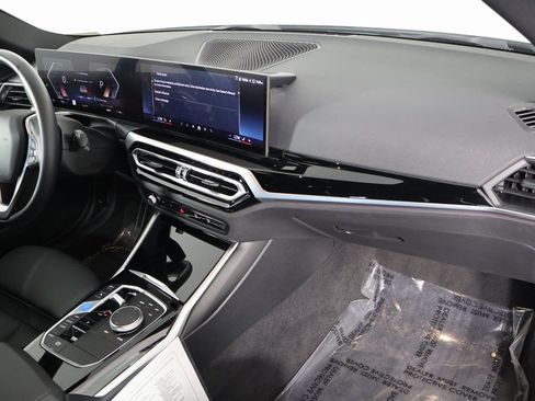 Used 2024 BMW i4 eDrive35 w/ Convenience Package image 9