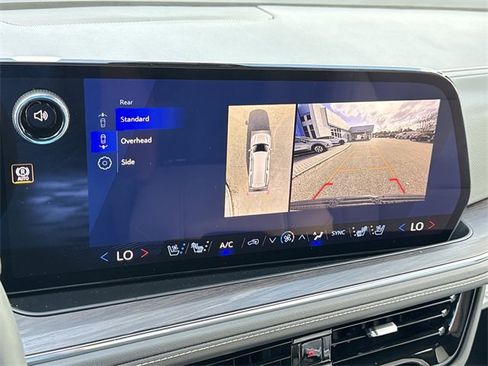 New 2026 Chevrolet Suburban Premier image 29