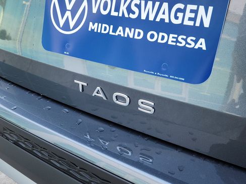 New 2026 Volkswagen Taos S image 10