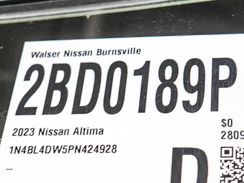 Used 2023 Nissan Altima 2.5 SV w/ SV Premium Package AWD/4WD image 29