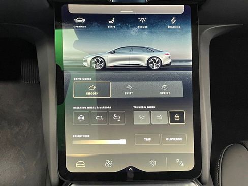 Used 2025 Lucid Air Touring AWD/4WD image 33