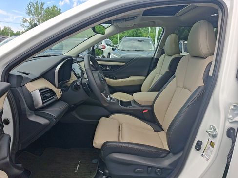 Certified 2025 Subaru Outback Limited AWD/4WD image 13
