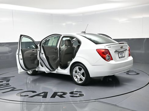 Used 2015 Chevrolet Sonic LTZ FWD image 29