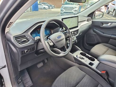 Used 2023 Ford Escape Active w/ Tech Pack #2 AWD/4WD image 12