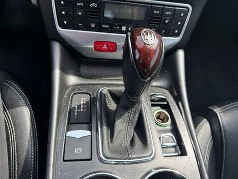 Used 2012 Maserati GranTurismo Sport RWD image 16
