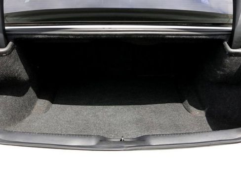 Used 2021 Chrysler 300 Touring w/ Sport Appearance Package RWD image 27