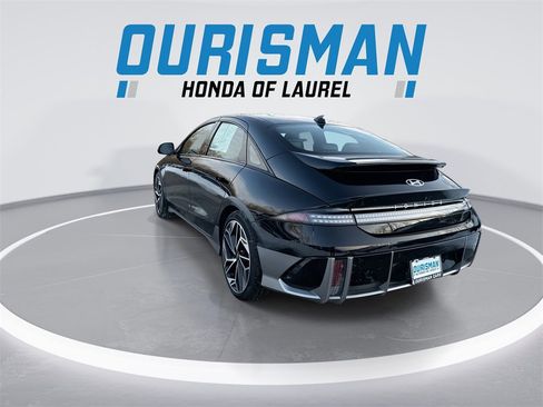 Used 2023 Hyundai Ioniq 6 Limited image 6