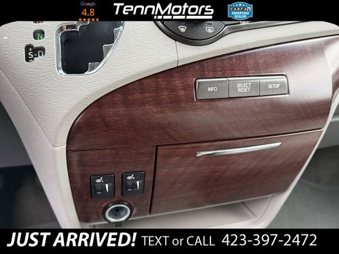 Used 2014 Toyota Sienna XLE image 21