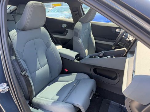 Used 2024 Polestar Polestar 2 image 31