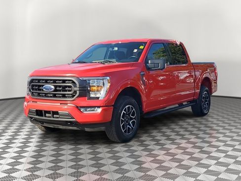 Certified 2022 Ford F150 XLT w/ Equipment Group 302A High image 3