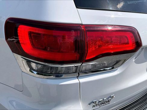 Used 2022 Jeep Grand Cherokee Limited AWD/4WD image 31
