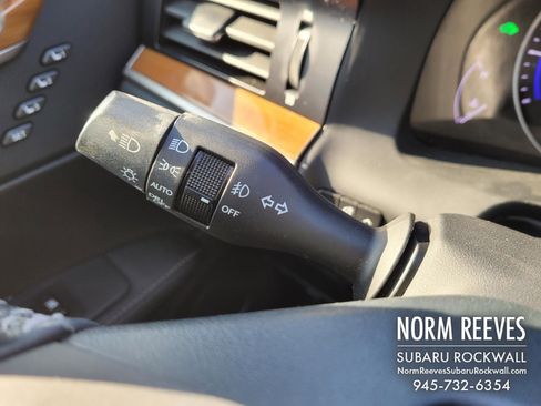 Used 2014 Lexus ES 300h image 32