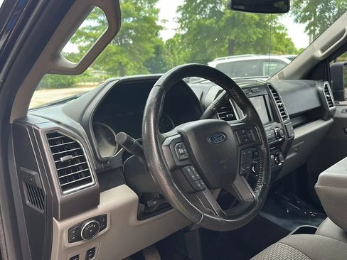 Used 2016 Ford F150 XLT w/ Equipment Group 302A Luxury AWD/4WD image 14