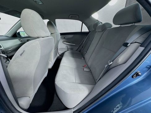 Used 2013 Toyota Corolla LE image 27