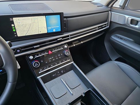 Used 2024 Hyundai Santa Fe SEL image 30