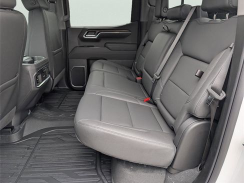 New 2026 GMC Sierra 1500 SLT w/ SLT Premium Plus Package AWD/4WD image 29