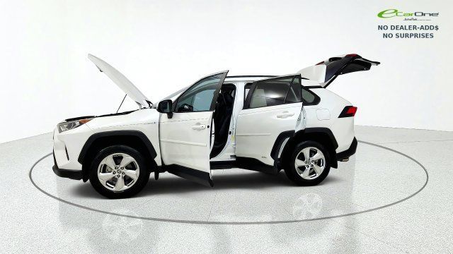 Used 2021 Toyota RAV4 XLE Premium AWD/4WD image 14
