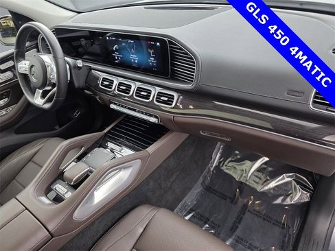 Used 2023 Mercedes-Benz GLS 450 4MATIC image 32