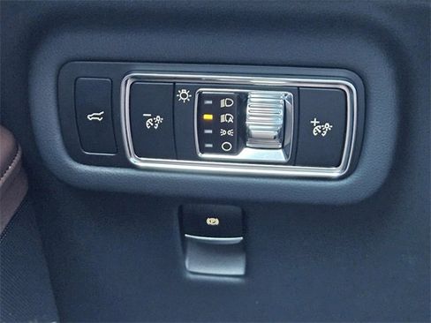 New 2026 Lincoln Nautilus Reserve w/ Jet Appearance Package image 21