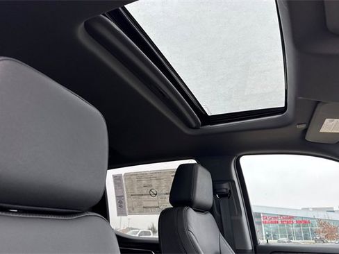 New 2026 GMC Sierra 1500 SLT w/ SLT Premium Plus Package image 18