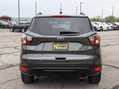 Used 2017 Ford Escape SE w/ Equipment Group 201A FWD image 5