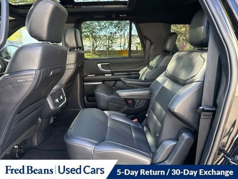 Used 2025 Ford Expedition Max Platinum w/ Stealth Appearance Package AWD/4WD image 13
