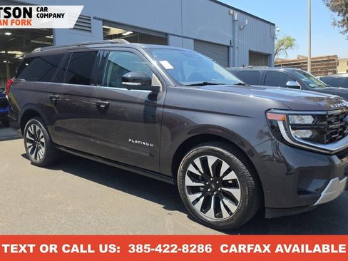 Used 2025 Ford Expedition Max Platinum w/ Driver's Package AWD/4WD image 1