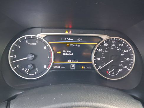 Used 2021 Nissan Sentra SV FWD image 18