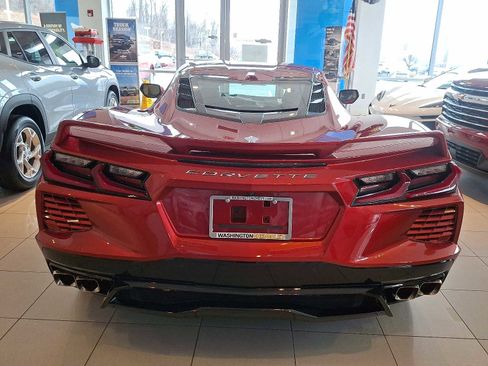 Used 2024 Chevrolet Corvette Stingray Premium Cpe w/ Z51 Performance Package image 5