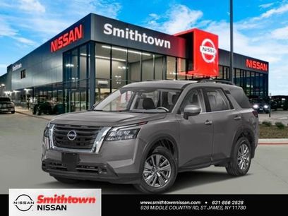 New 2025 Nissan Pathfinder SV w/ SV Premium Package