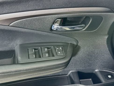Used 2020 Honda Passport Sport image 17