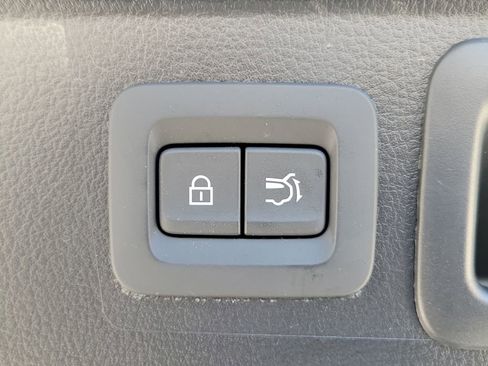 Certified 2025 MAZDA CX-50 2.5 Hybrid w/ Weather Package image 11