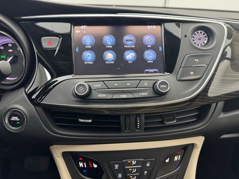 Used 2020 Buick Envision Essence image 22
