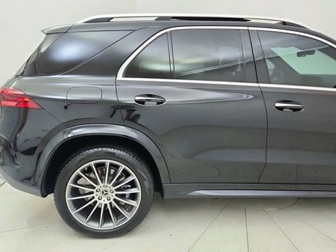 Used 2025 Mercedes-Benz GLE 450e 4MATIC image 12