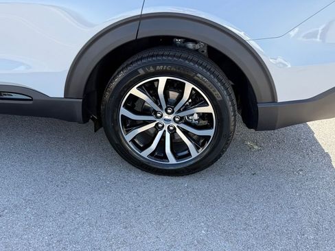 New 2026 Ford Explorer ST-Line image 40