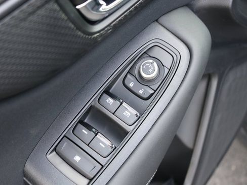 Used 2025 Subaru Outback Premium w/ Popular Package #1A image 24