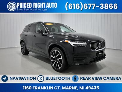 Used 2021 Volvo XC90 T6 Momentum w/ Advanced Package