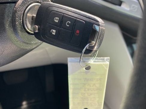 Used 2015 GMC Terrain SLE w/ Convenience Package image 23