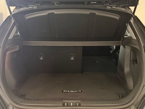 Used 2023 Hyundai Kona SEL AWD/4WD image 24