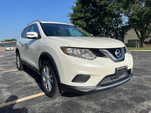 Used 2016 Nissan Rogue SV w/ SV Premium Package AWD/4WD image 8