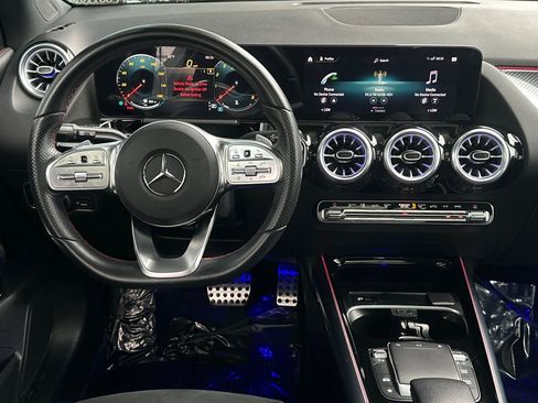 Certified 2022 Mercedes-Benz GLA 250 image 29