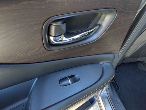 Certified 2024 Nissan Murano Platinum w/ Cargo Package image 26