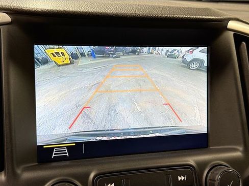 Used 2021 GMC Terrain SLT image 12