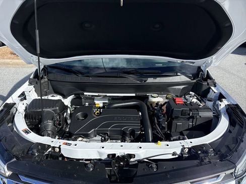 New 2026 Chevrolet Equinox LT image 30