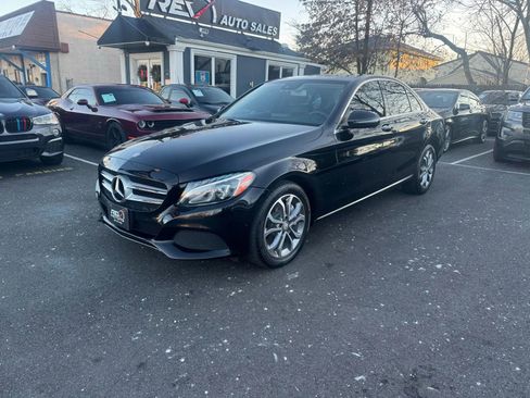 Used 2016 Mercedes-Benz C 300 4MATIC Sedan image 2